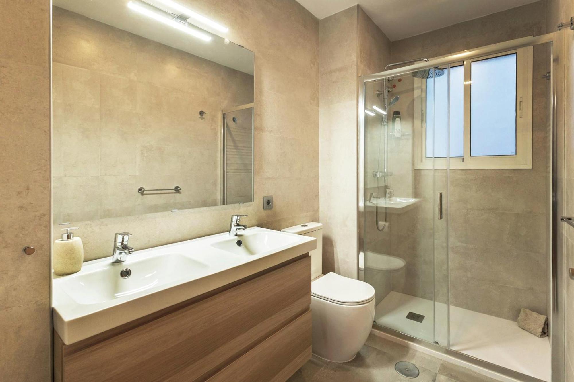 Modern Spacious Apartment Central Of Seville Ngoại thất bức ảnh