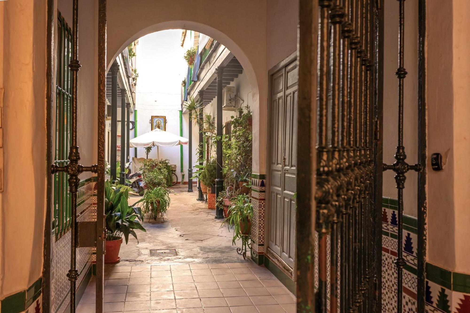 Modern Spacious Apartment Central Of Seville Ngoại thất bức ảnh