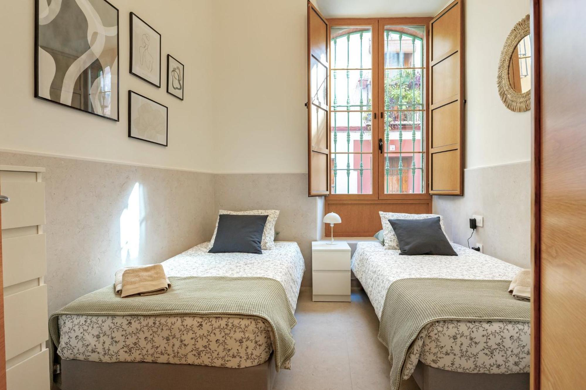 Modern Spacious Apartment Central Of Seville Ngoại thất bức ảnh