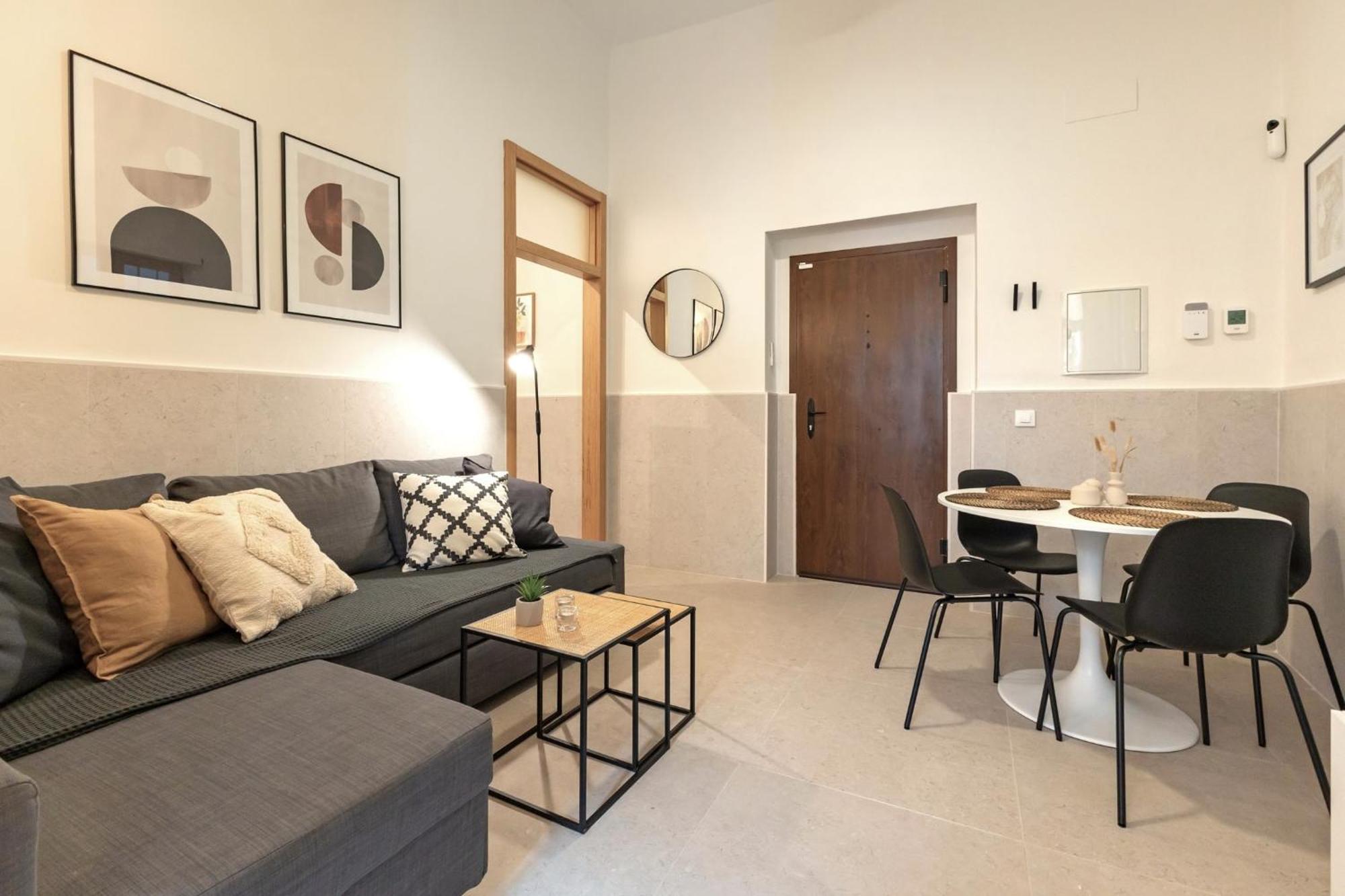 Modern Spacious Apartment Central Of Seville Ngoại thất bức ảnh