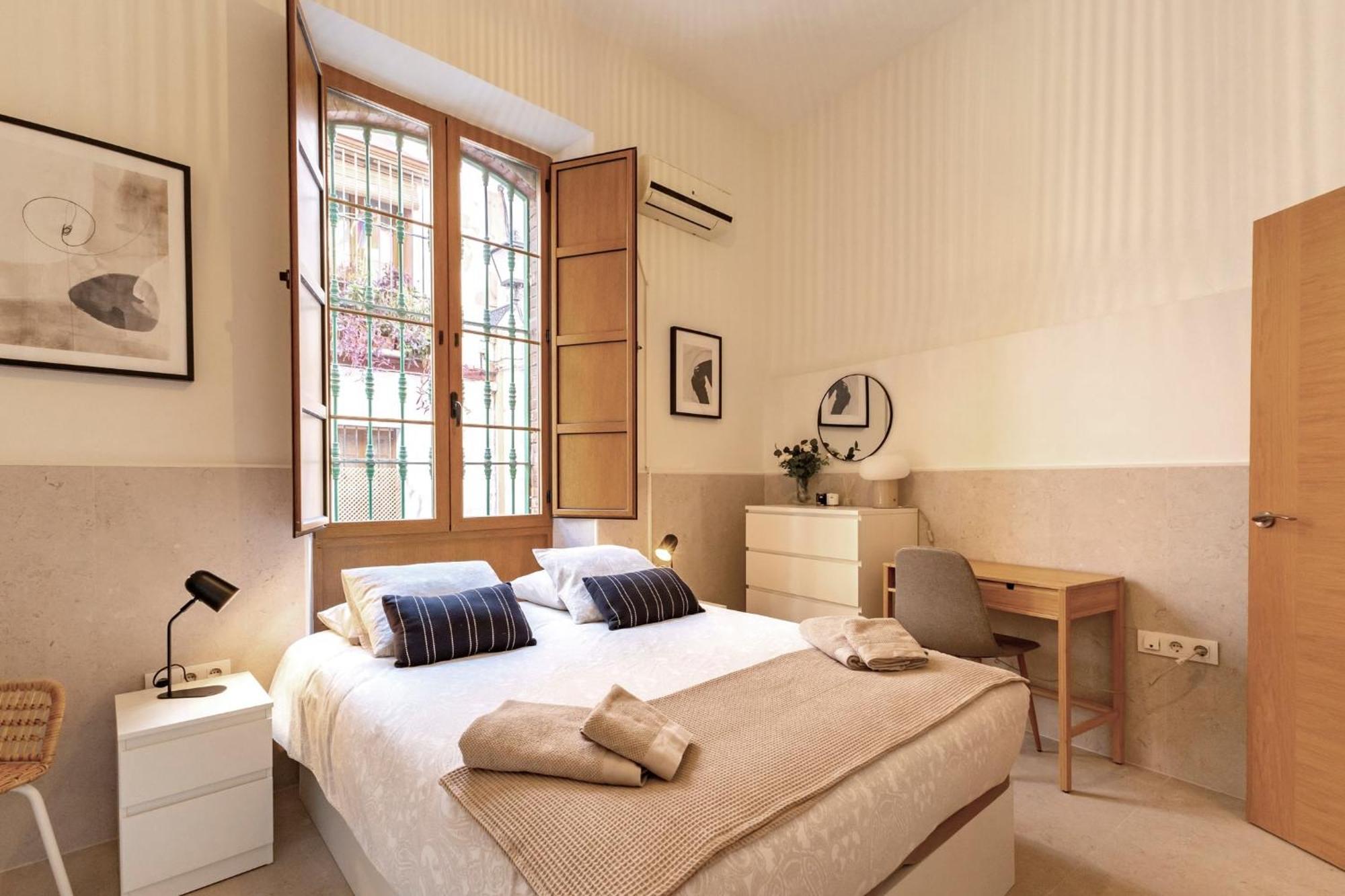 Modern Spacious Apartment Central Of Seville Ngoại thất bức ảnh